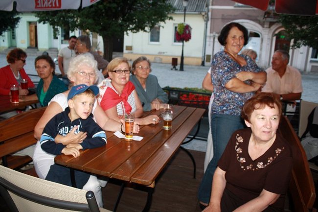  Idą łeb w łeb - zdjęcia