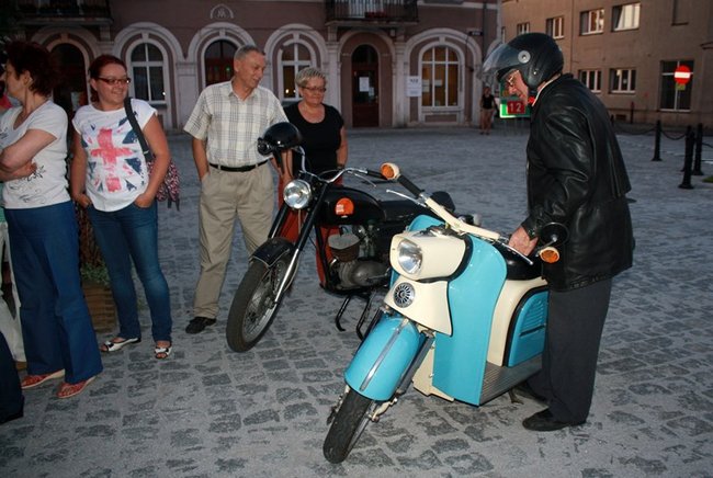  Idą łeb w łeb - zdjęcia