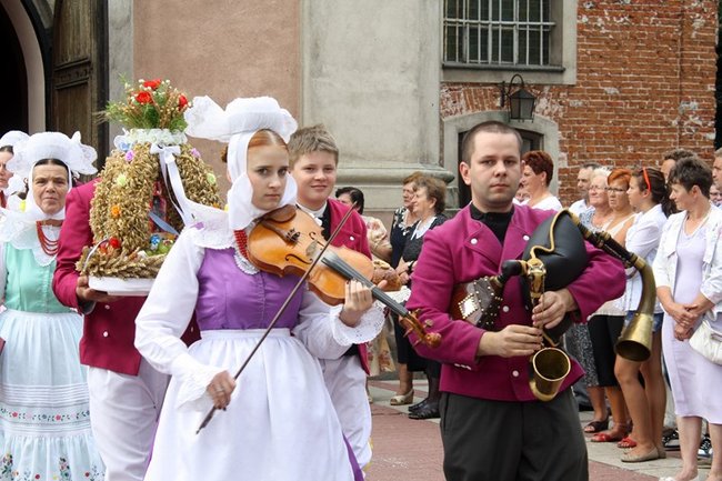 Wspólne świętowanie z gwiazdą - zdjęcia