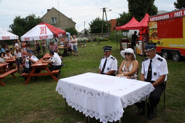 Dożynki w rękach młodych - zdjęcia