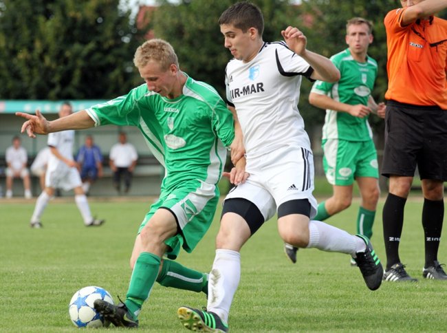 Zasłużył na czerwoną kartkę - zdjęcia