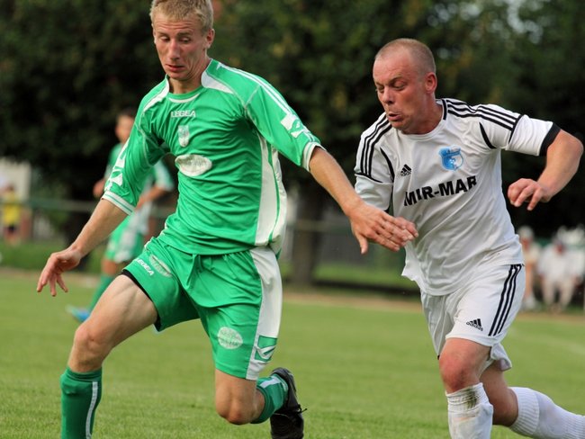 Zasłużył na czerwoną kartkę - zdjęcia