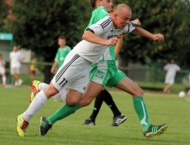 Zasłużył na czerwoną kartkę - zdjęcia