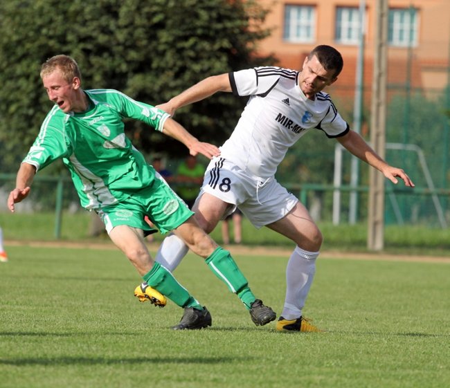 Zasłużył na czerwoną kartkę - zdjęcia