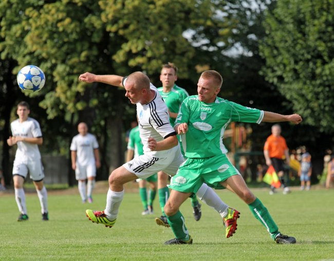 Zasłużył na czerwoną kartkę - zdjęcia
