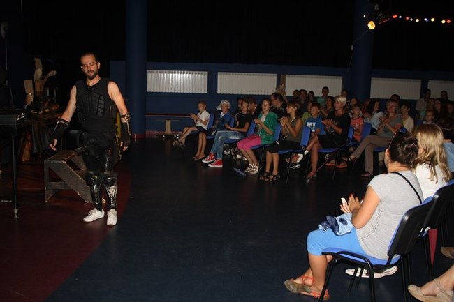 Bohater, który nigdy nie zginie - zdjęcia