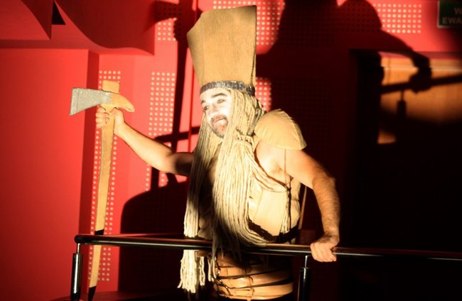 Bohater, który nigdy nie zginie - zdjęcia