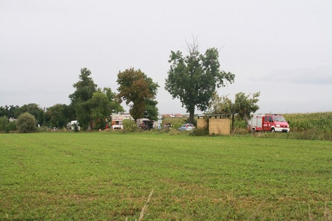 Cysterna zablokowała drogę - zdjęcia