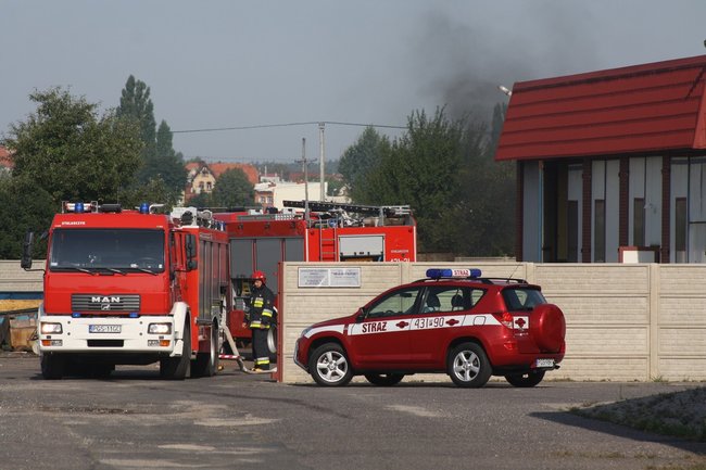 Ewakuowano pracowników - zdjęcia