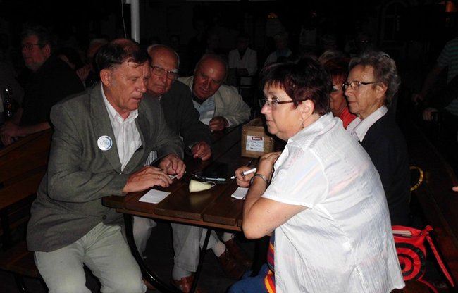 Rozstrzygnęli bitwę w stylu retro - zdjęcia