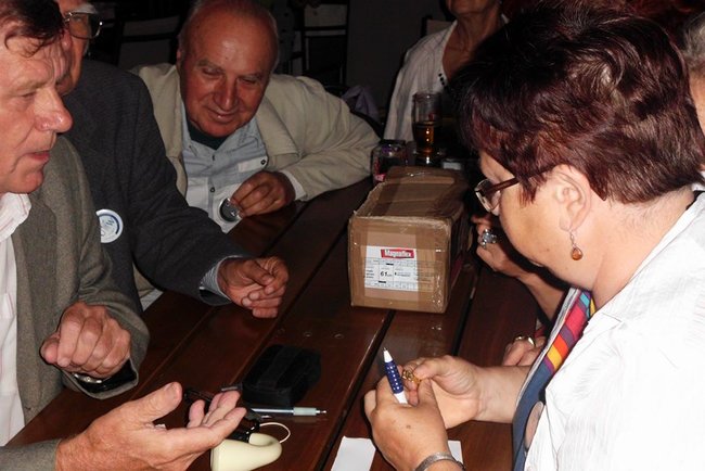 Rozstrzygnęli bitwę w stylu retro - zdjęcia