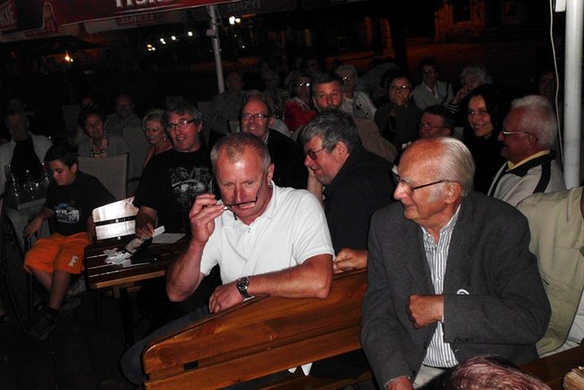 Rozstrzygnęli bitwę w stylu retro - zdjęcia