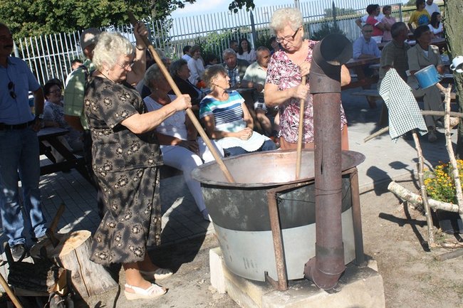 Jak na Biskupiźnie powidła smażyli - zdjęcia