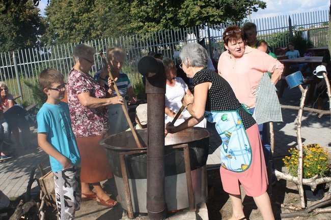 Jak na Biskupiźnie powidła smażyli - zdjęcia