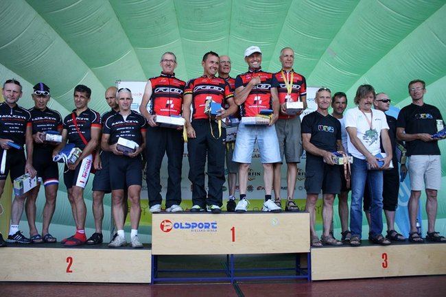 Przejechali połowę równika - zdjęcia/film