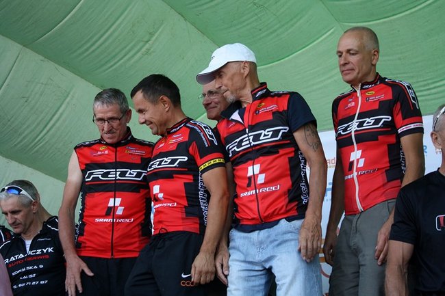 Przejechali połowę równika - zdjęcia/film