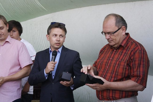 Przejechali połowę równika - zdjęcia/film