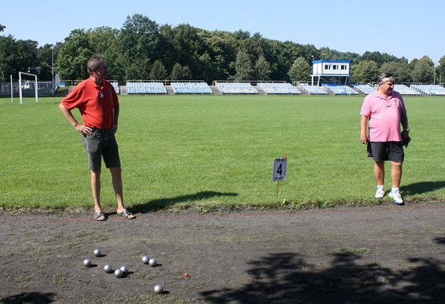 Faworyci zdobyli puchar - zdjęcia