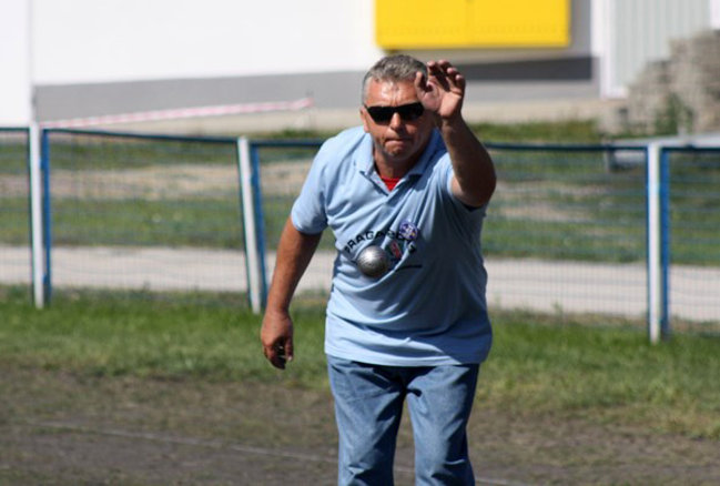 Faworyci zdobyli puchar - zdjęcia