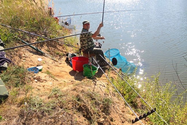 Trudna walka o duże ryby - zdjęcia