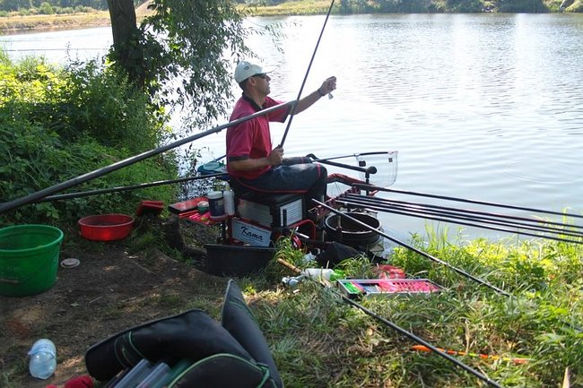 Trudna walka o duże ryby - zdjęcia