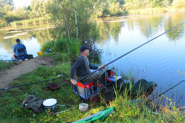 Trudna walka o duże ryby - zdjęcia