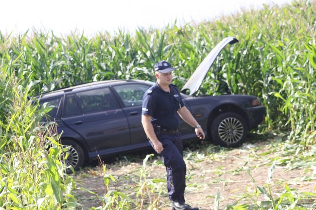 Troje rannych w wypadku - zdjęcia