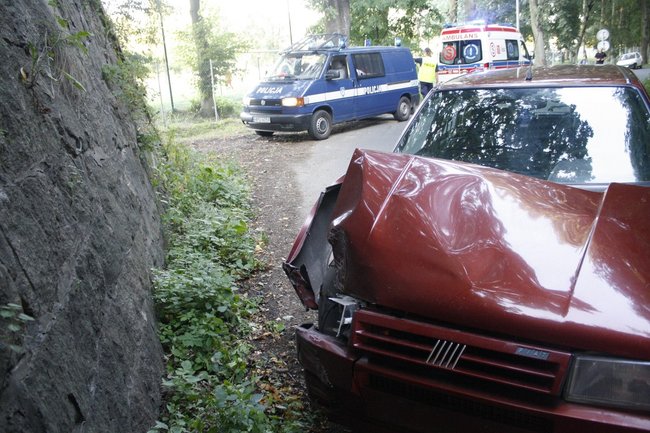 Po pijanemu w wiadukt - zdjęcia