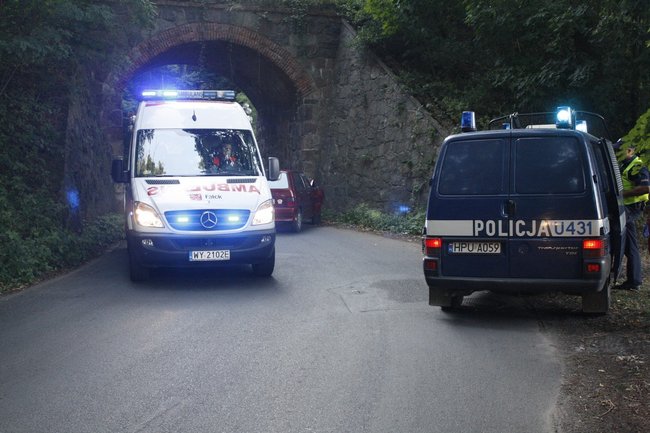 Po pijanemu w wiadukt - zdjęcia