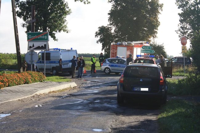 Zderzyły się dwie osobówki - zdjęcia