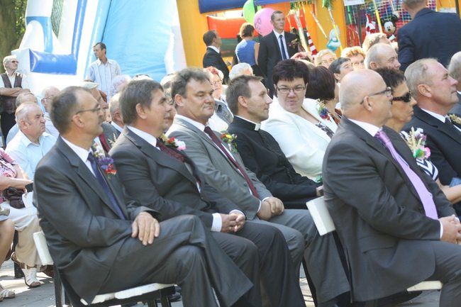 Dożynki z chlebem i białą kiełbasą - zdjęcia