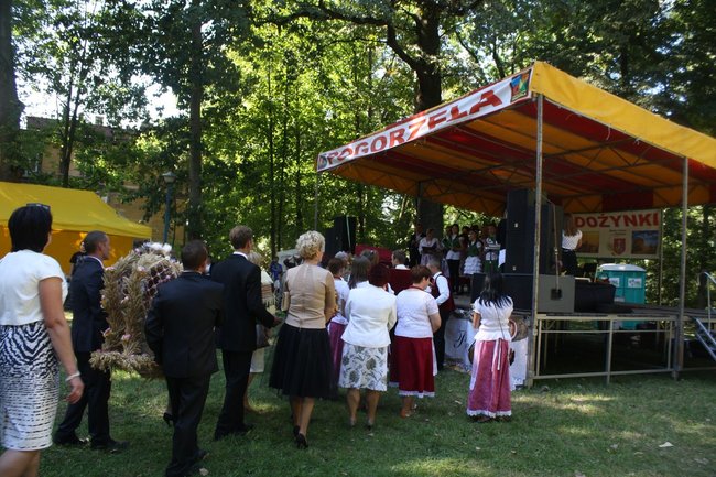 Dożynki z chlebem i białą kiełbasą - zdjęcia