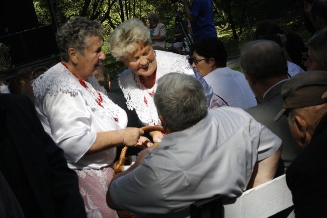 Dożynki z chlebem i białą kiełbasą - zdjęcia