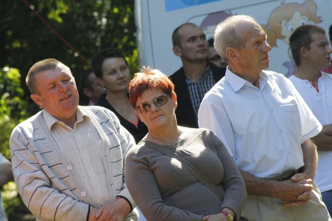 Dożynki z chlebem i białą kiełbasą - zdjęcia