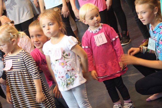 Casting mażoretek - zdjęcia