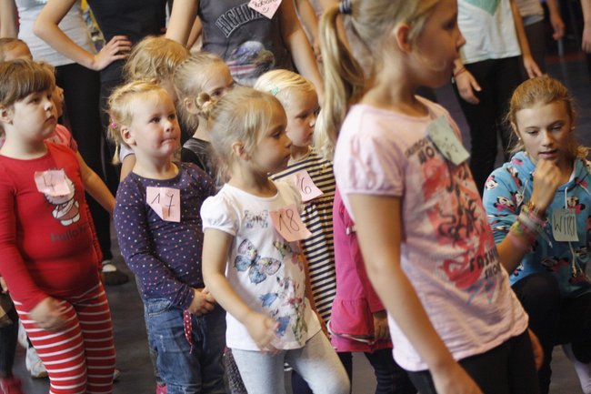 Casting mażoretek - zdjęcia