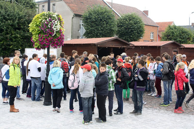 Bruk kontra szpilki - zdjęcia