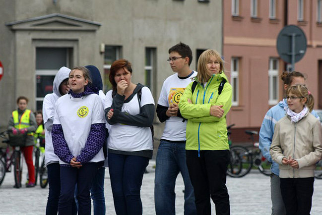 Bruk kontra szpilki - zdjęcia