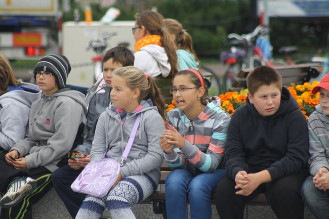 Bruk kontra szpilki - zdjęcia