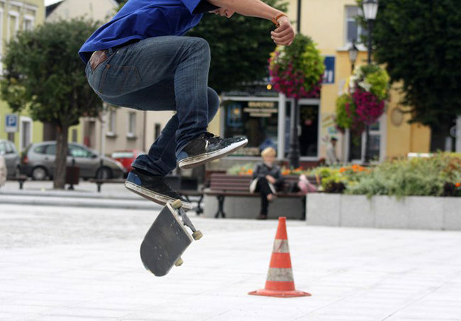 Bruk kontra szpilki - zdjęcia