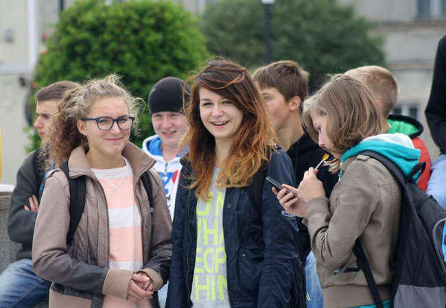 Bruk kontra szpilki - zdjęcia