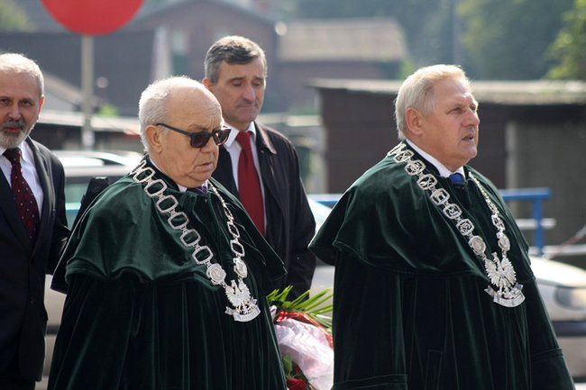 Rocznica w cieniu obaw - zdjęcia