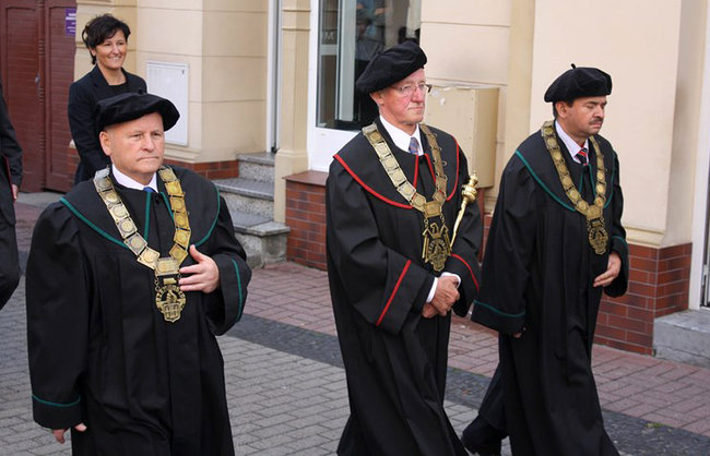 Rocznica w cieniu obaw - zdjęcia