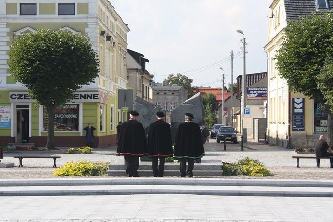 Rocznica w cieniu obaw - zdjęcia