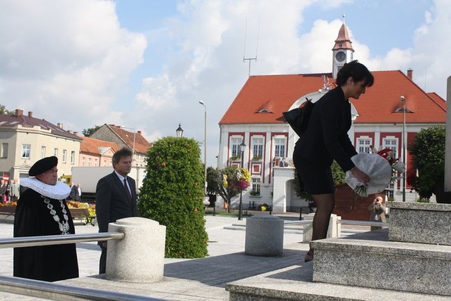Rocznica w cieniu obaw - zdjęcia