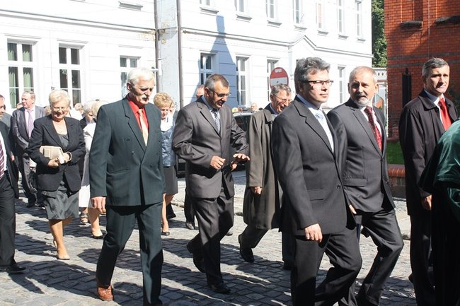 Rocznica w cieniu obaw - zdjęcia