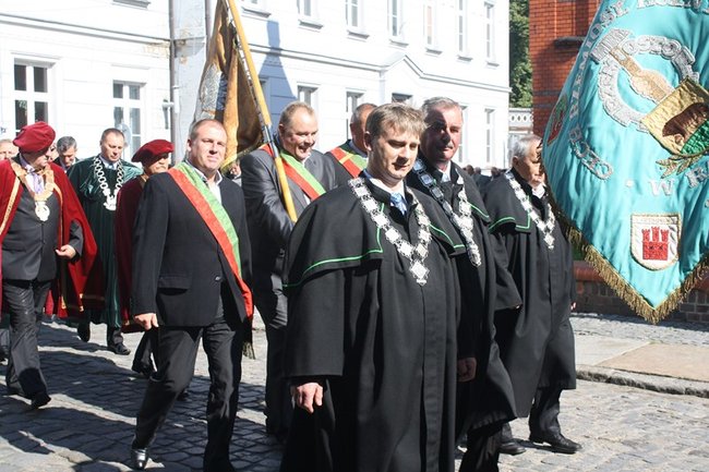 Rocznica w cieniu obaw - zdjęcia