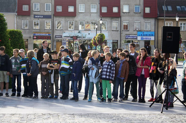 Cieszą się z nadejścia jesieni - zdjęcia
