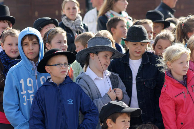 Cieszą się z nadejścia jesieni - zdjęcia