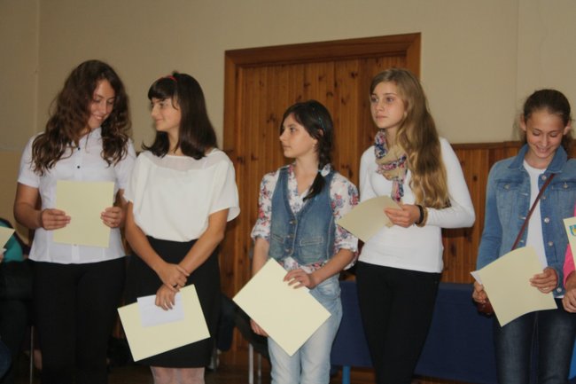 Nagrodzili wzorowych uczniów - zdjęcia